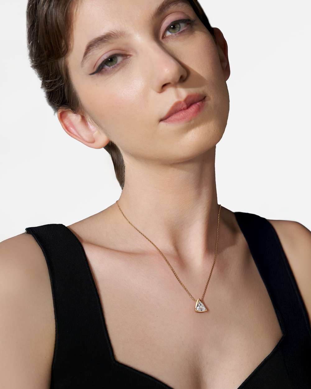 Apitris Diamond Pendant