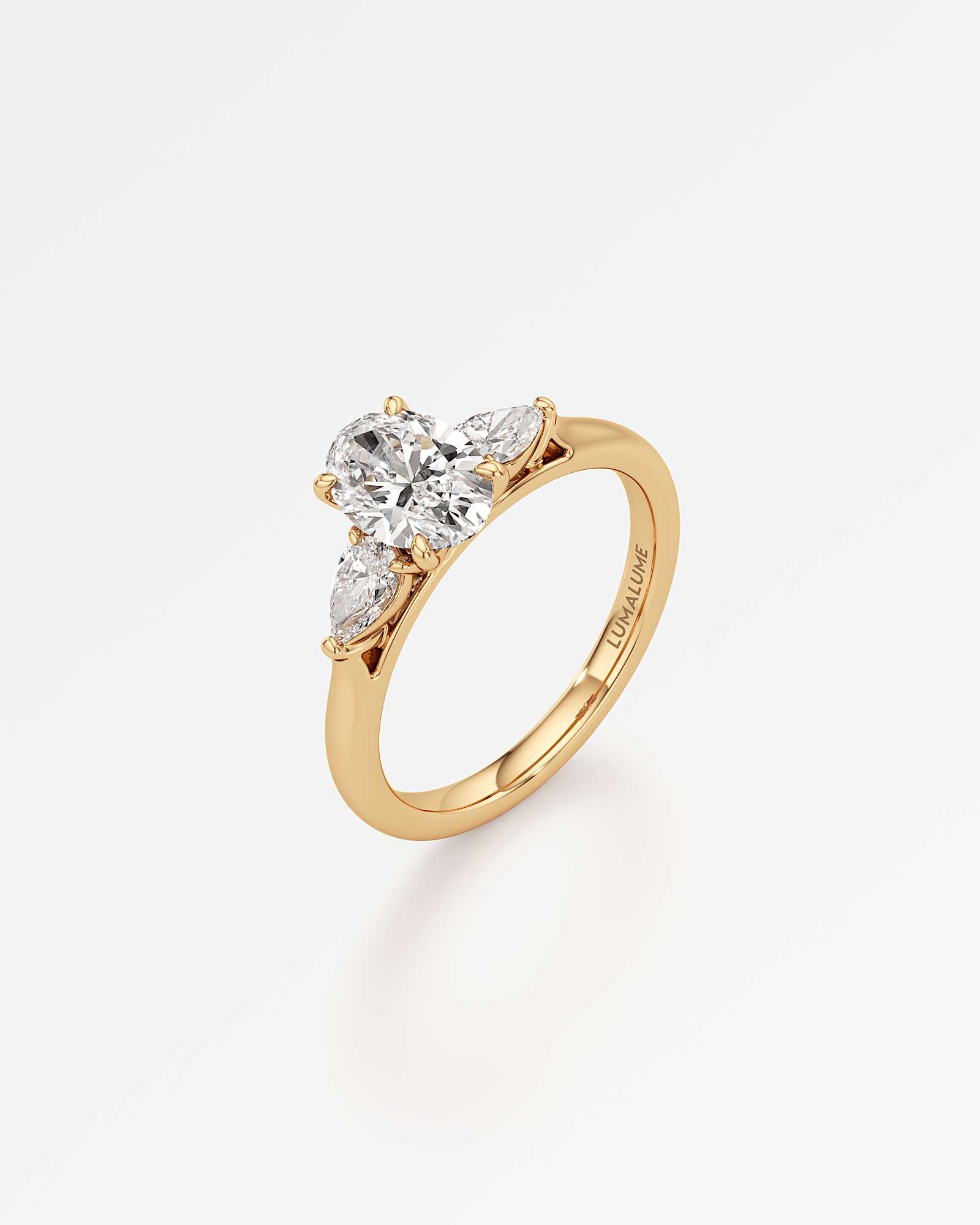 Verve Trinette Solitaire Diamond Engagement Ring, With 1.00 ct Oval Cut in 14K Yellow Gold (1.40 ctw)